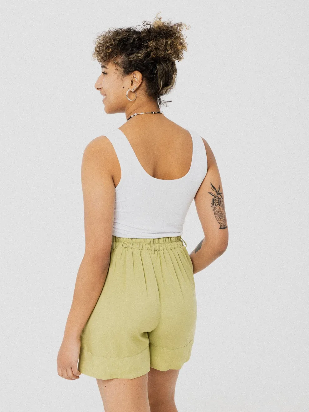 PINEAPPLE BANANAS Patience Shorts - Green