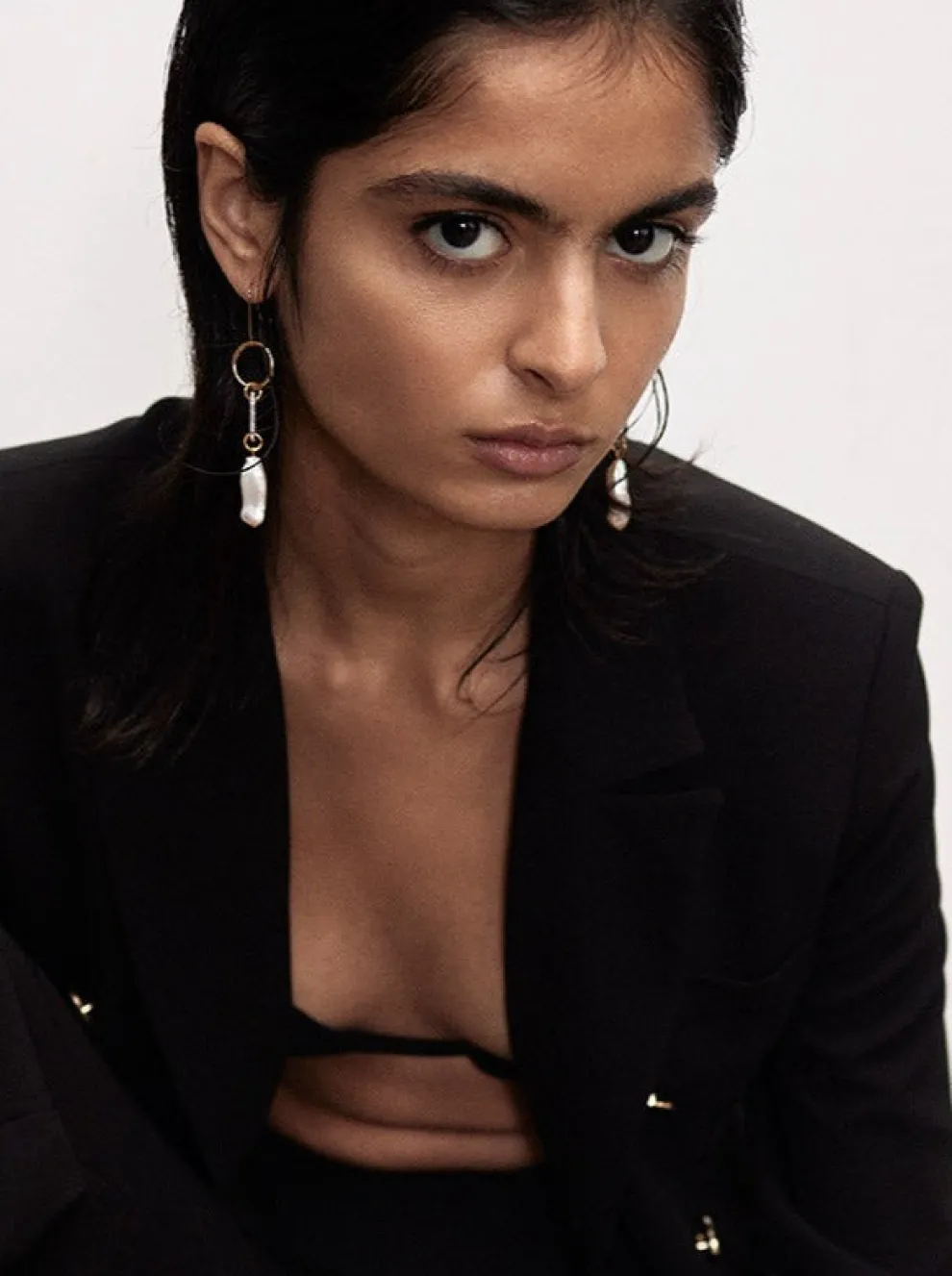 ANNE-MARIE CHAGNON Navagio Earrings