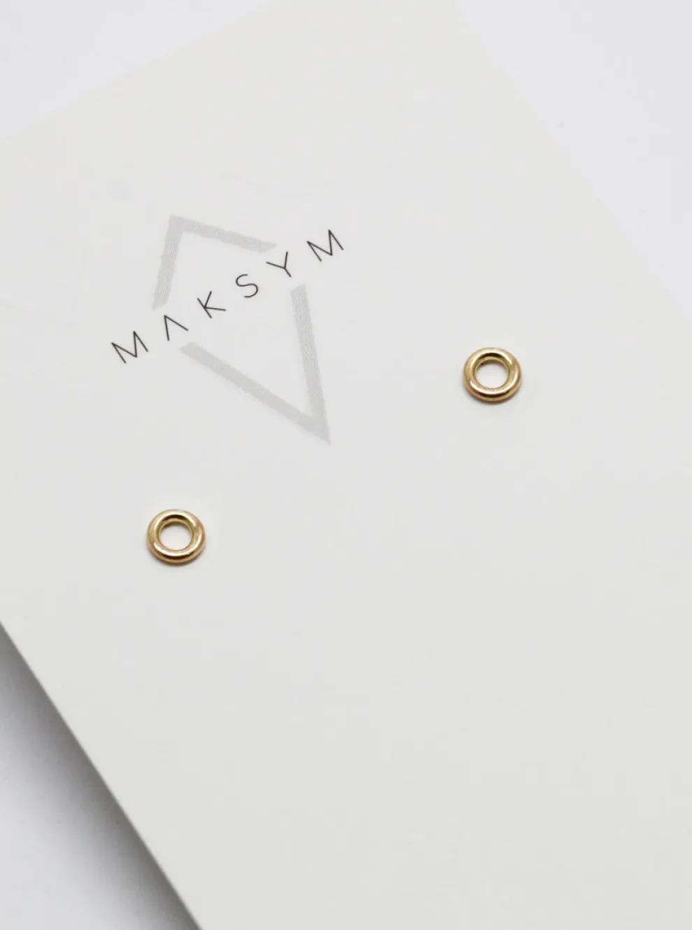 MAKSYM Mini Circle Earrings - Gold
