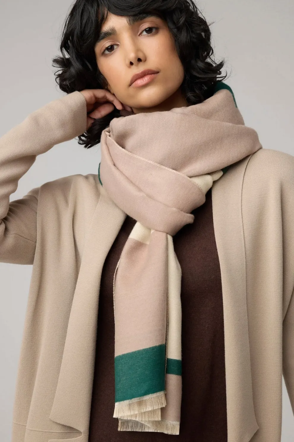 SOIA & KYO Abegail Scarf