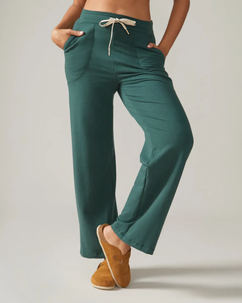 ROSE BOREAL Hugg Me Jogger Pants - Dark lagoon