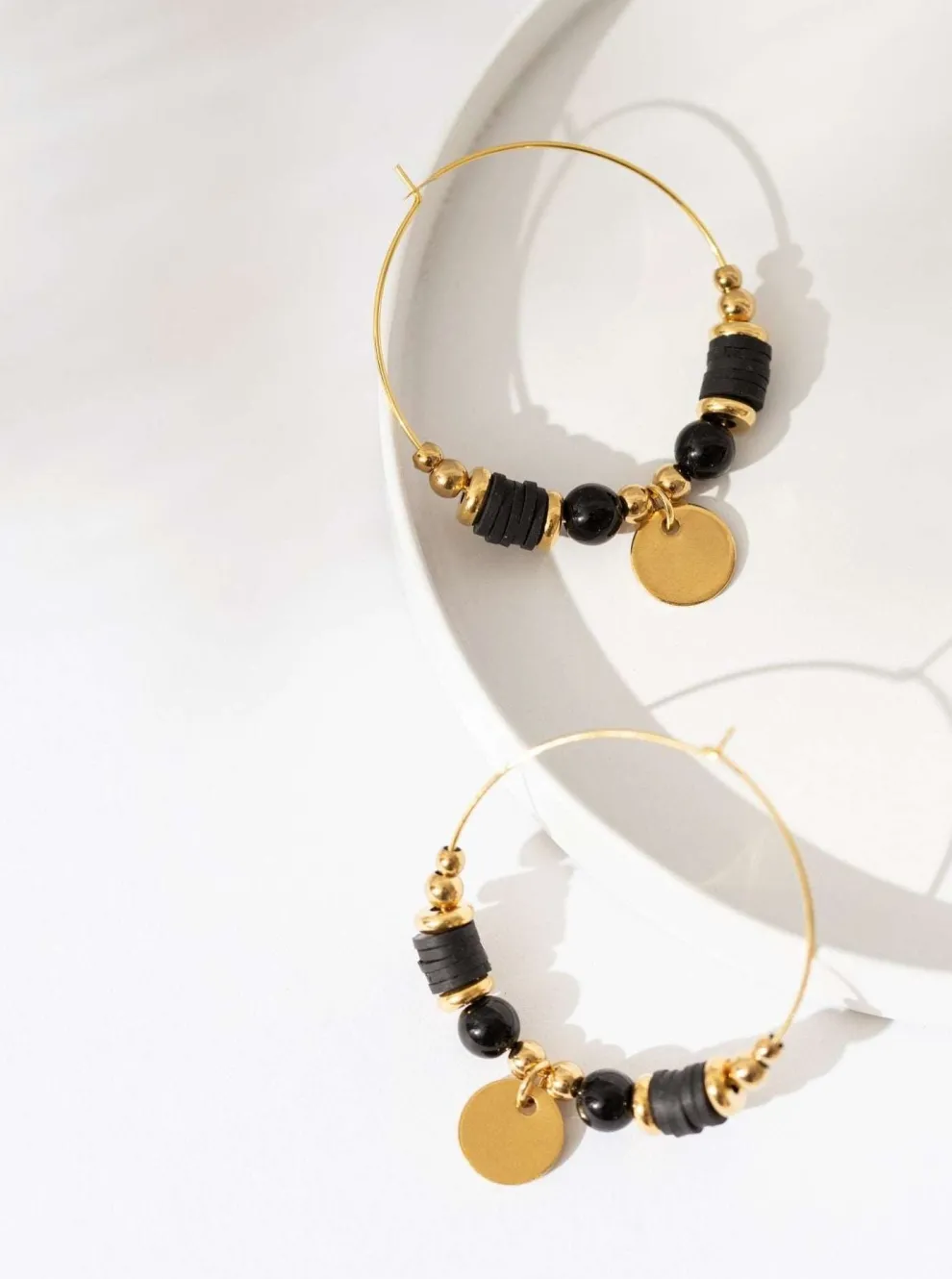 BLOOM Ama Earrings - Onyx