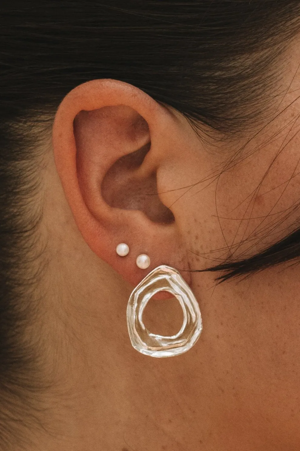 SARAH BIJOUX Lava Earrings