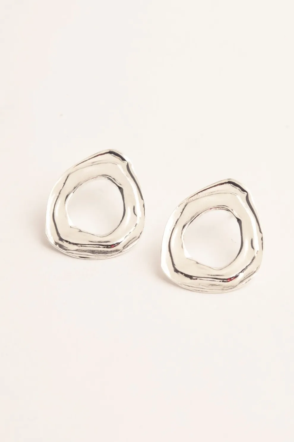 SARAH BIJOUX Lava Earrings