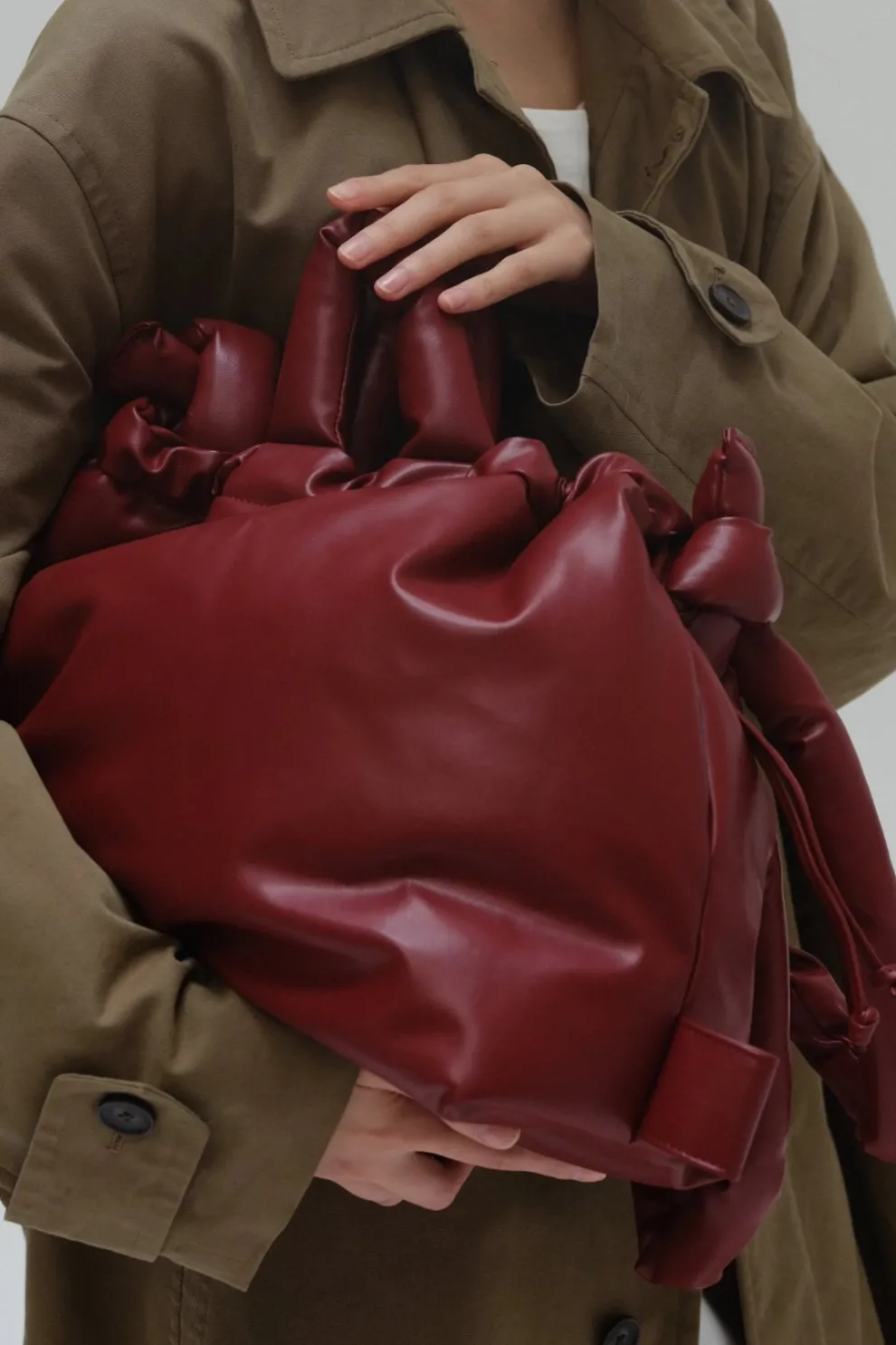 OLEND Ona Vegetarian Leather Bag