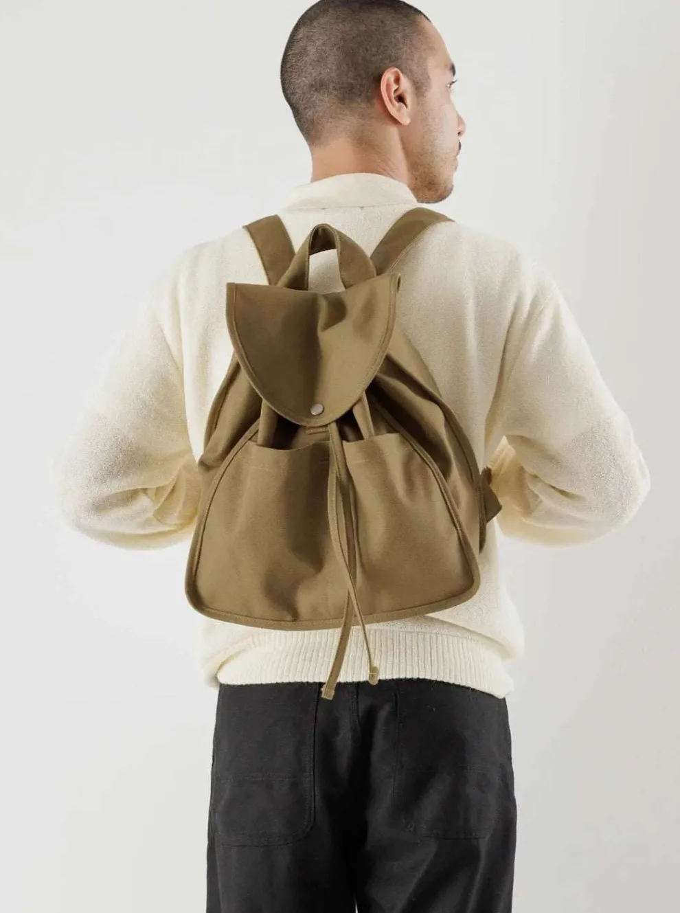 BAGGU Backpack Drawstring - Dark Khaki