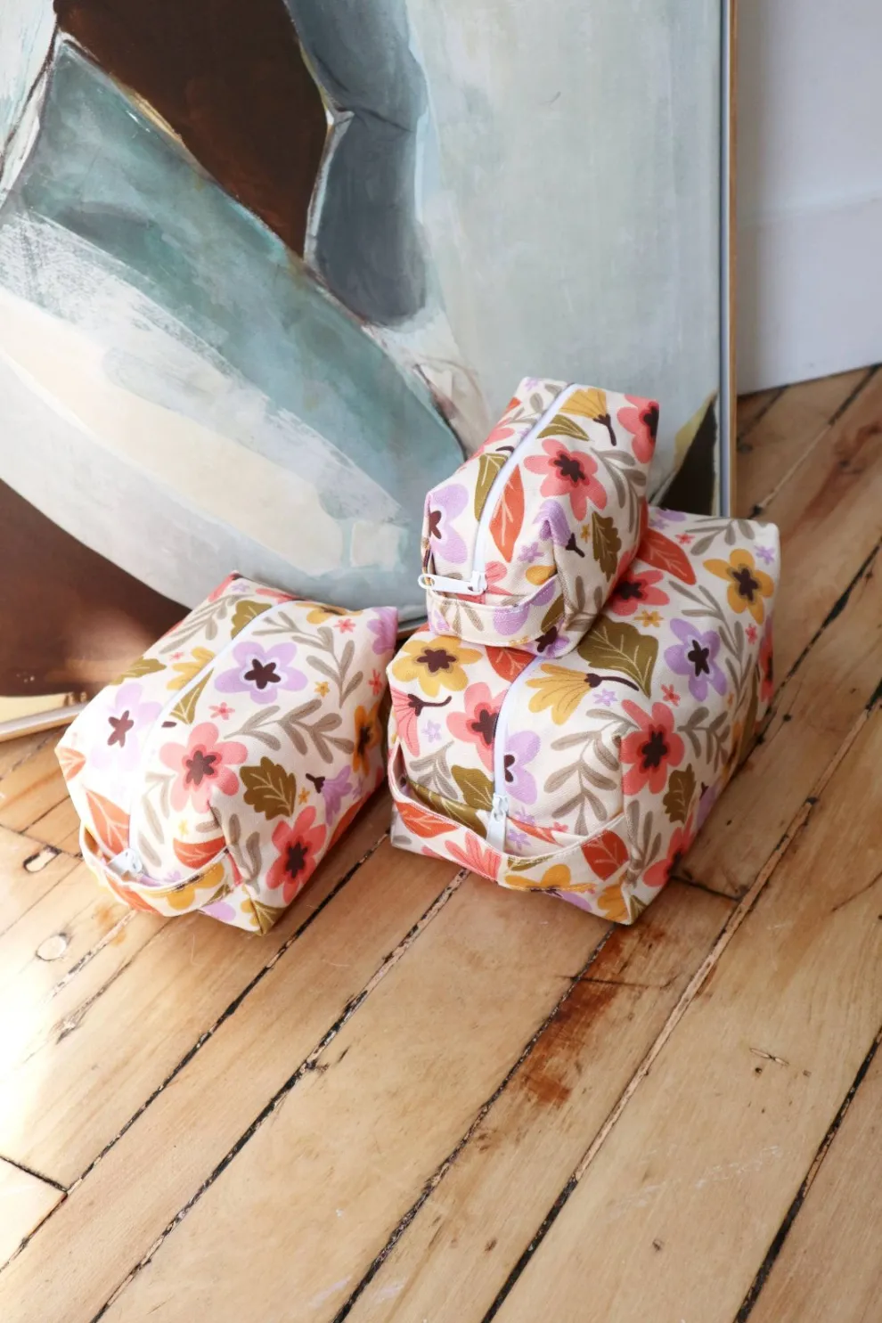 FREON COLLECTIVE Makeup Bag - Mod Floral