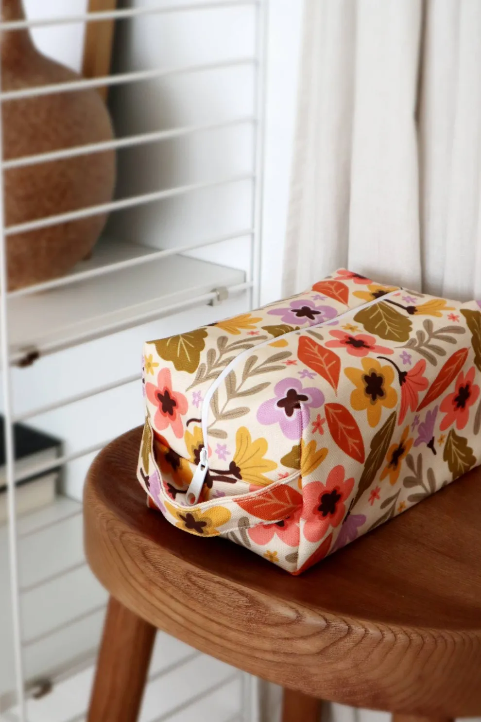 FREON COLLECTIVE Makeup Bag - Mod Floral