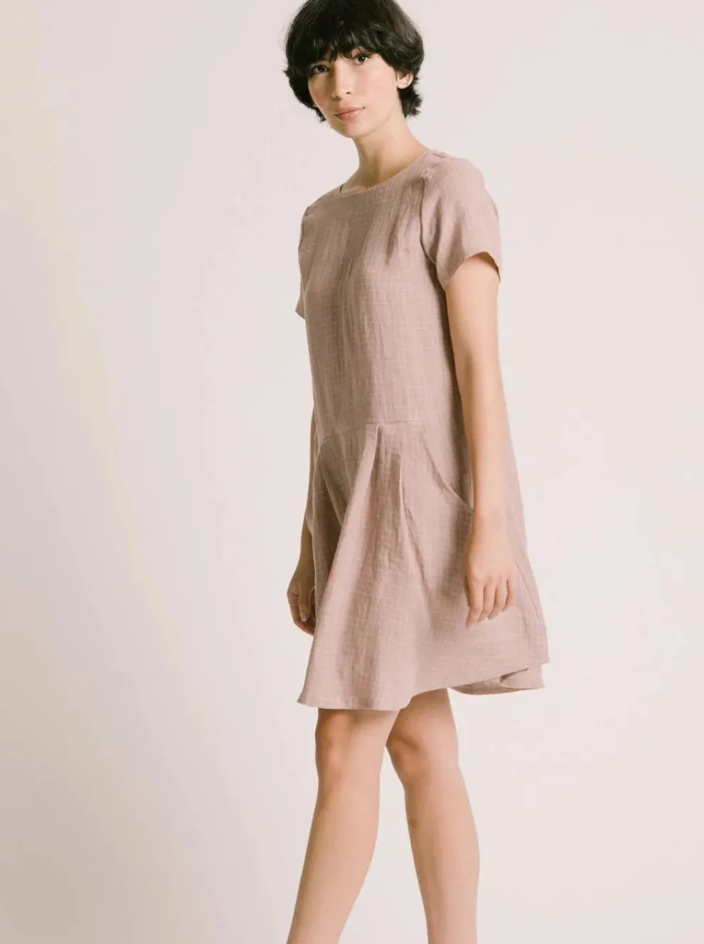 ALLISON WONDERLAND Dress Pages