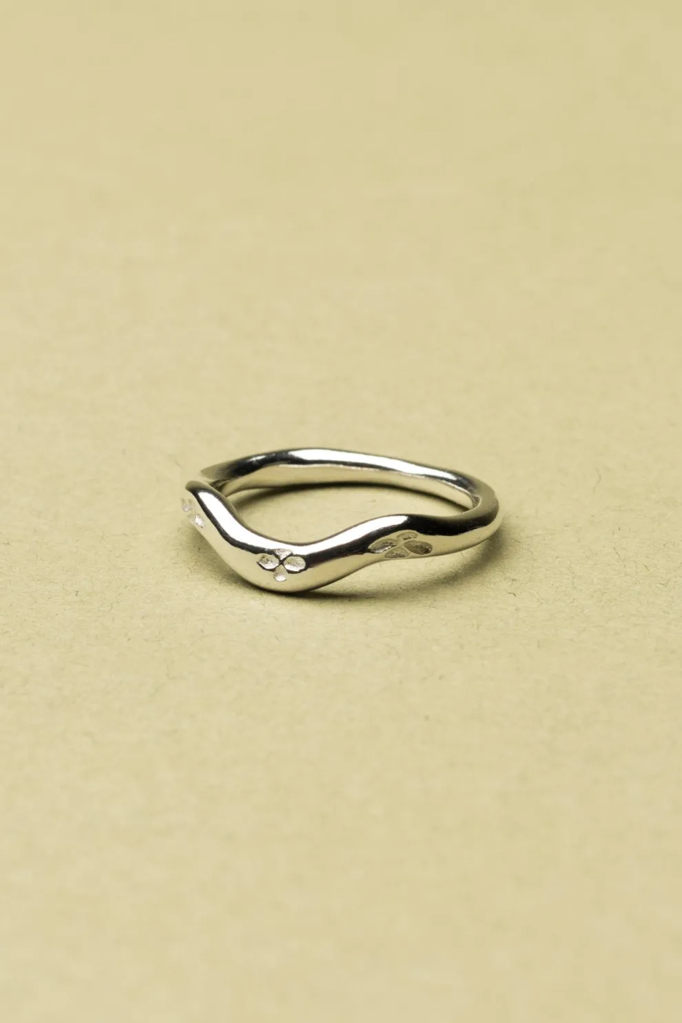 THE MANUFACTURE Melilot Ring