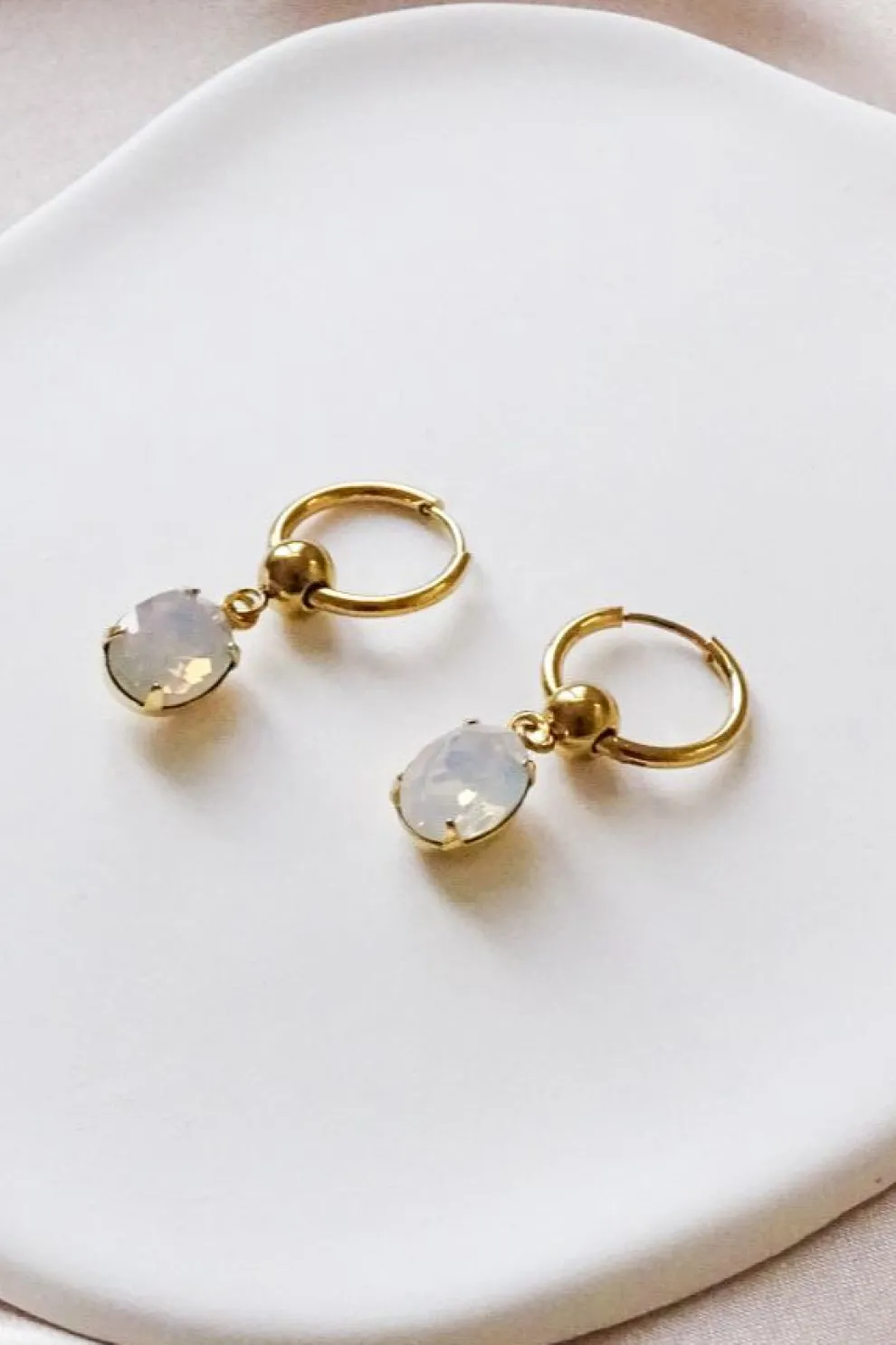 VINTAGE GLORY Phoebe Earrings