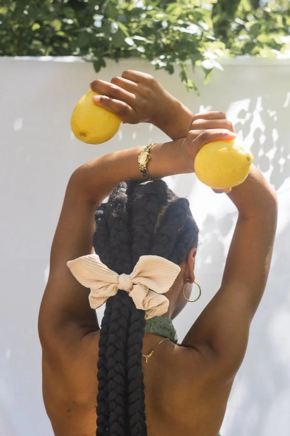 GIBOU Curly Bamboo Scrunchie