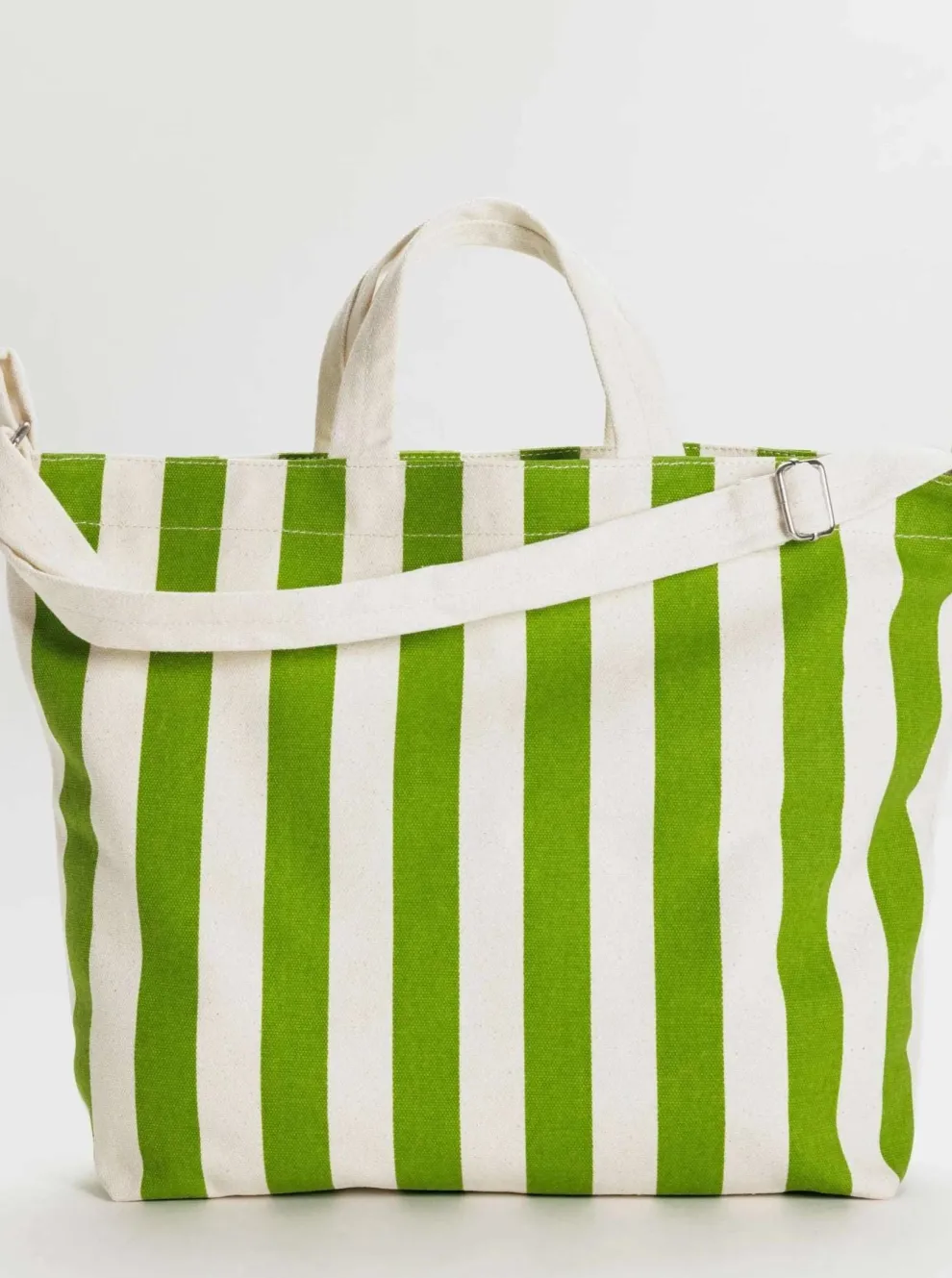 BAGGU Horizontal Zip Duck