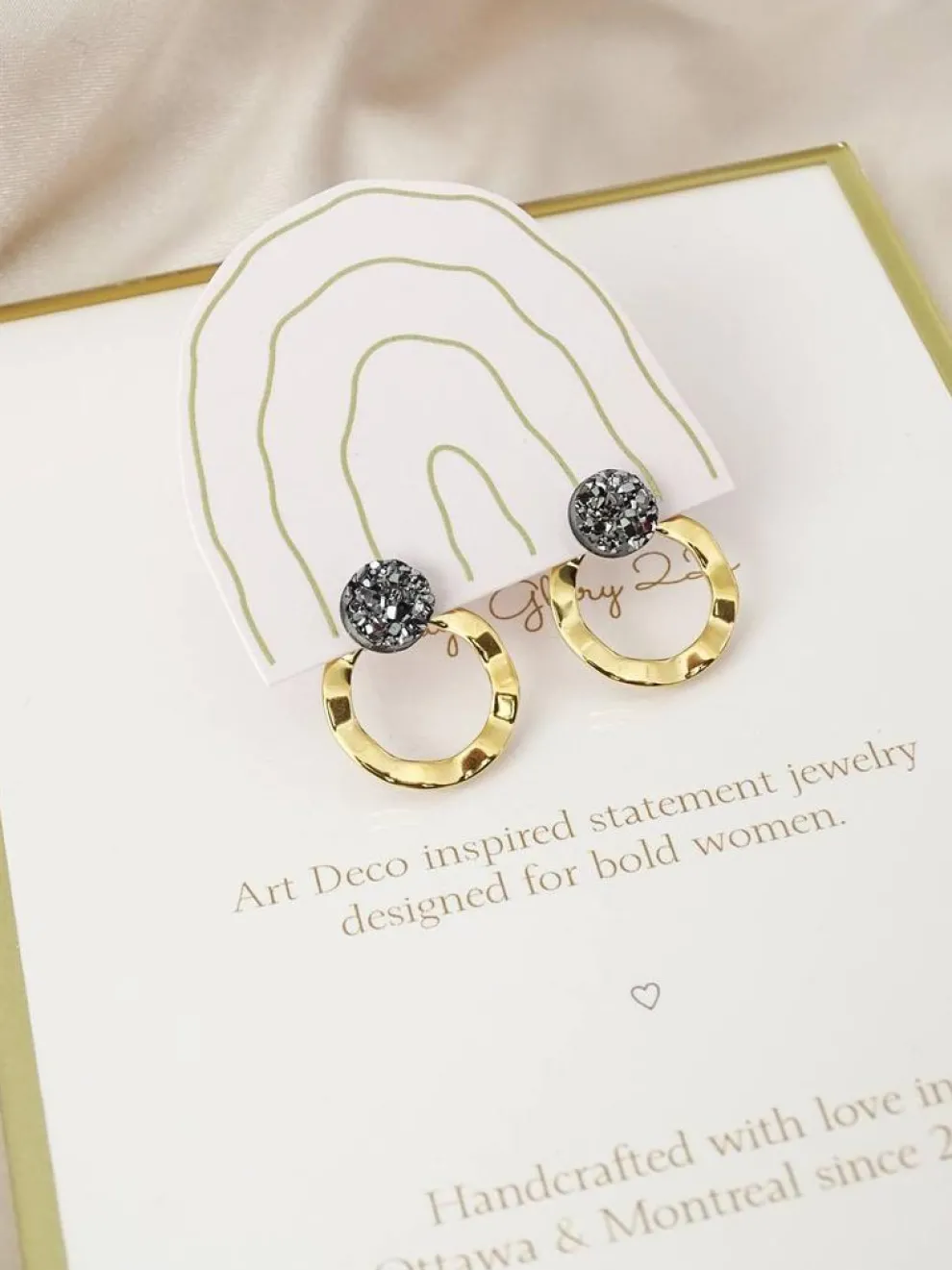 VINTAGE GLORY Emily Earrings