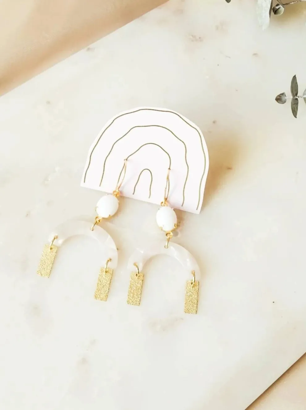 VINTAGE GLORY Clara Earrings