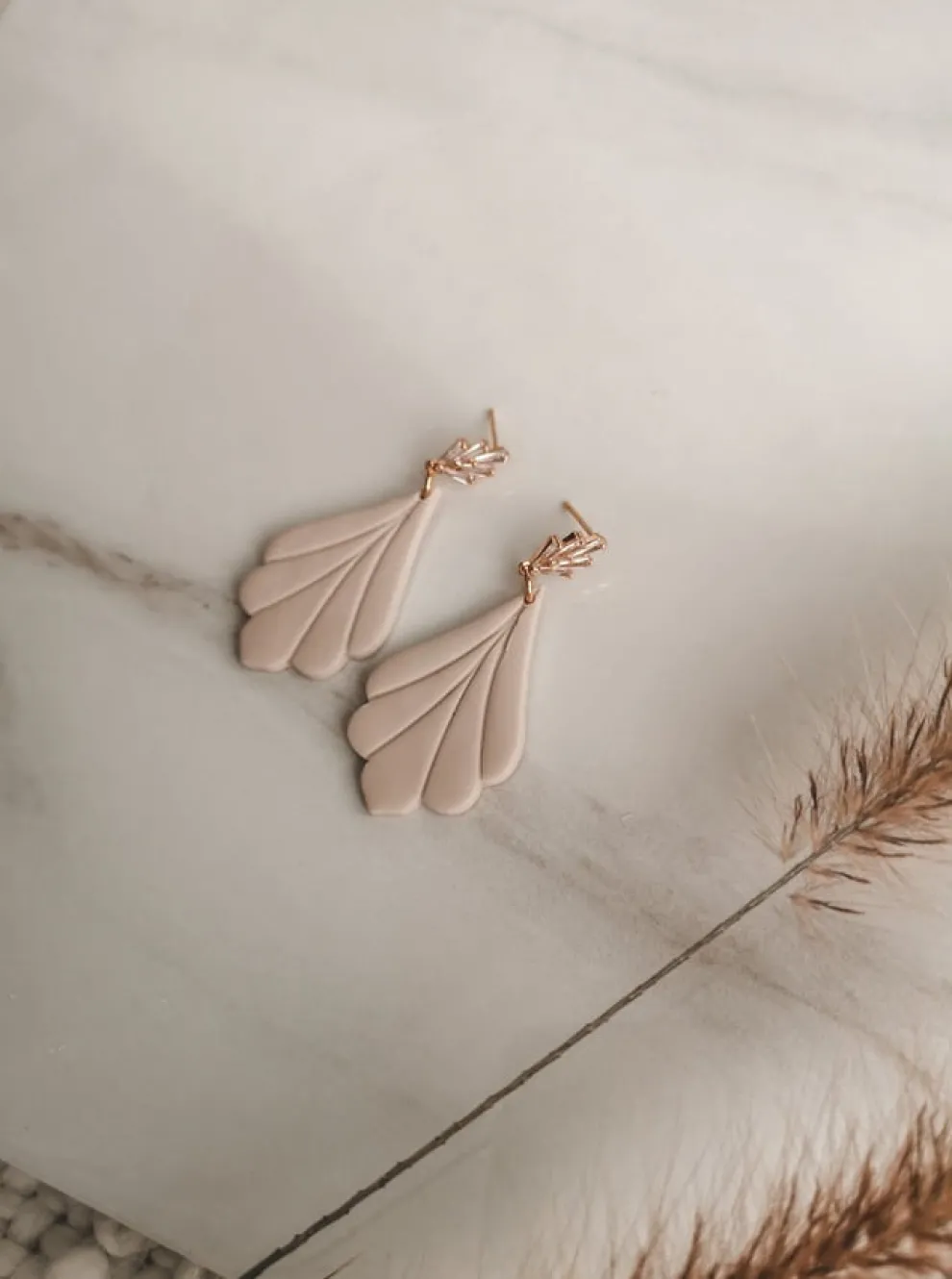 DELLMCO Scalloped Teardrop Earrings