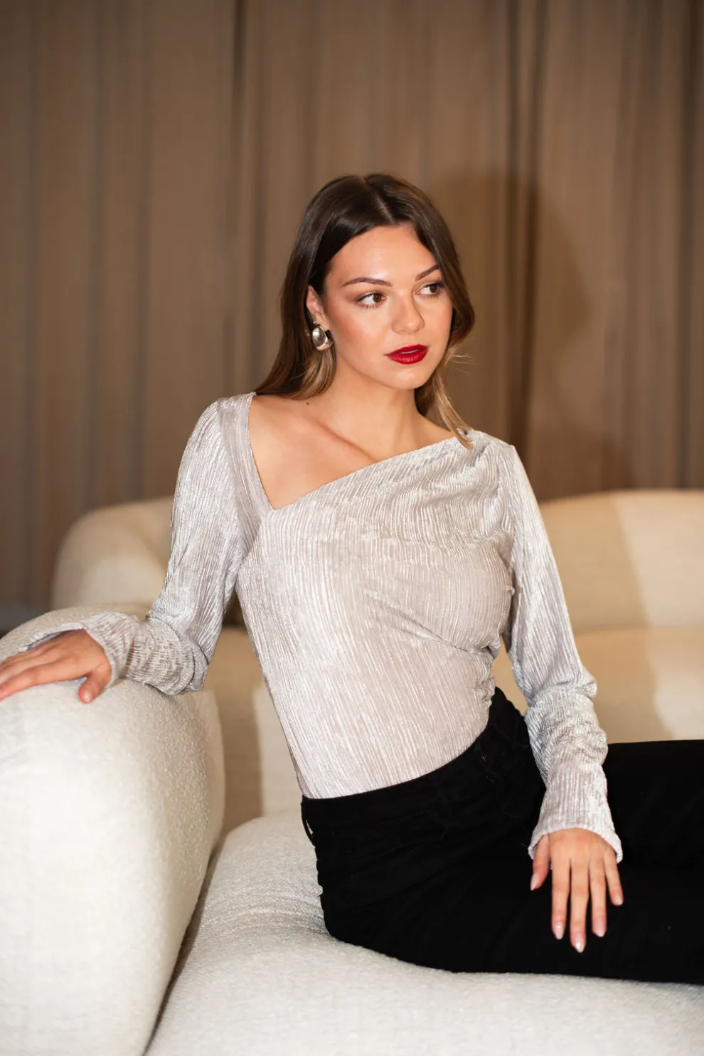 DAILYSTORY Top Hailey