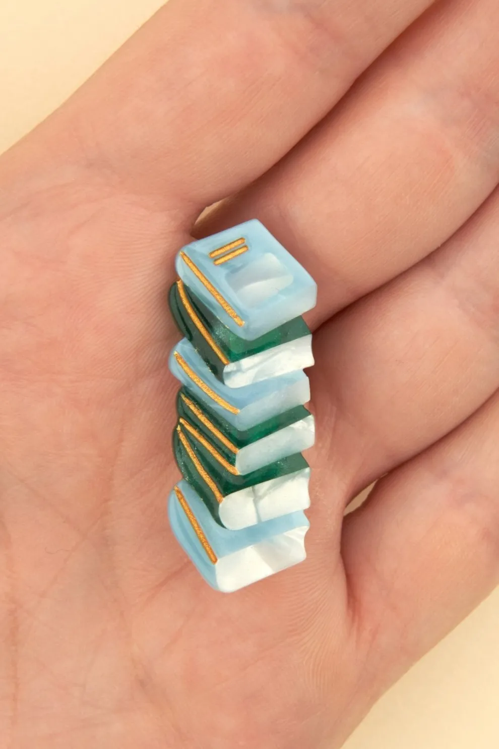 HELLO SUZETTE Barrette Books