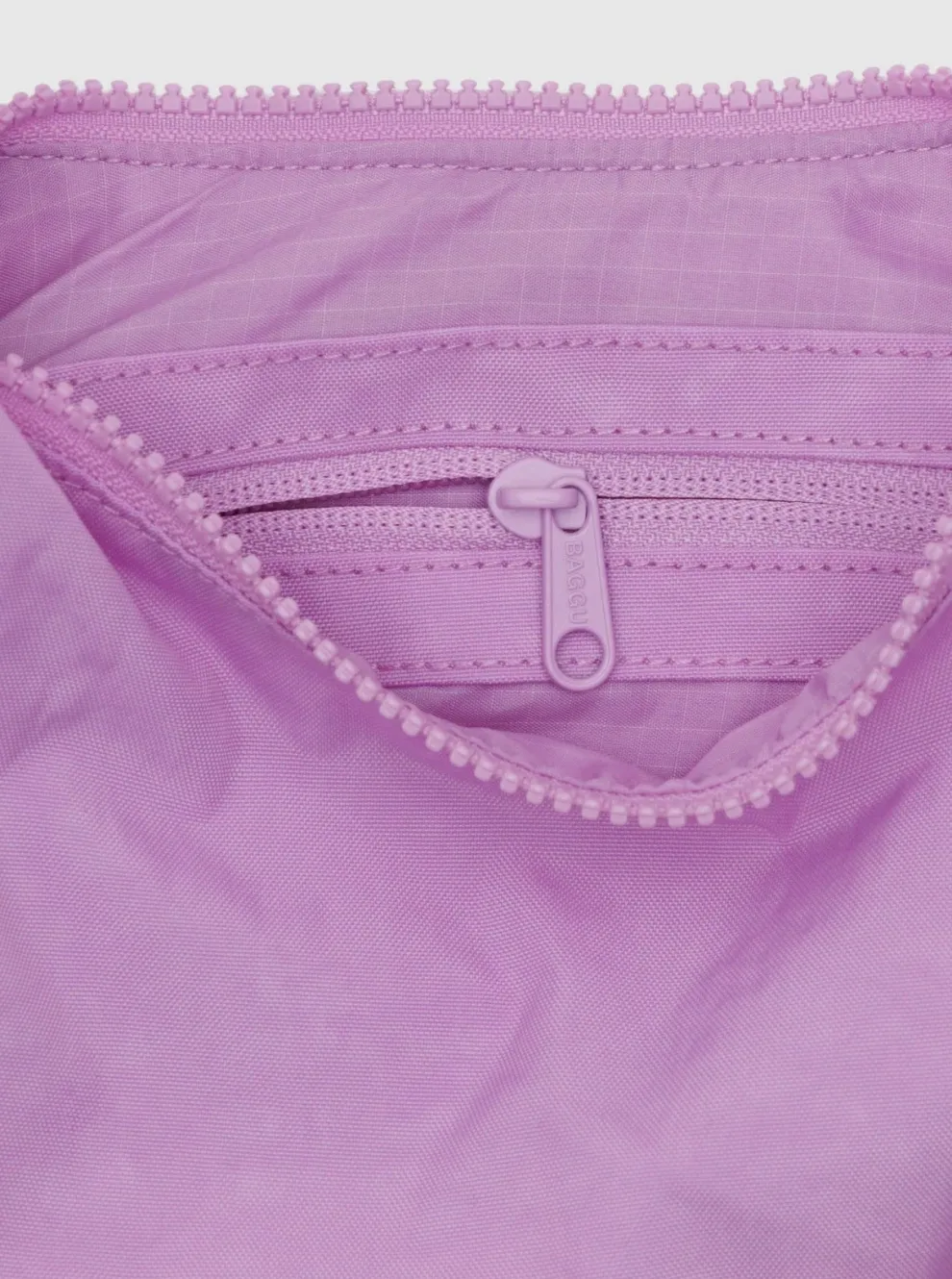 BAGGU Small Crescent Nylon Bag - Peony