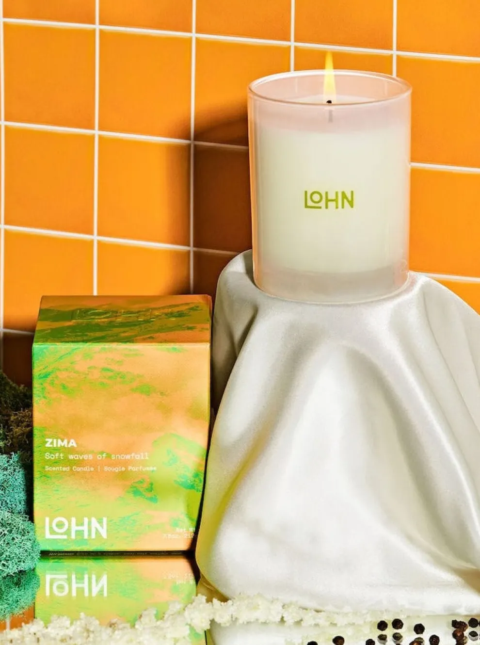 LOHN Zima Candle