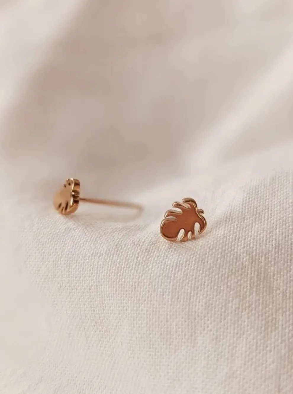 MIMI & AUGUST Monstera Earrings