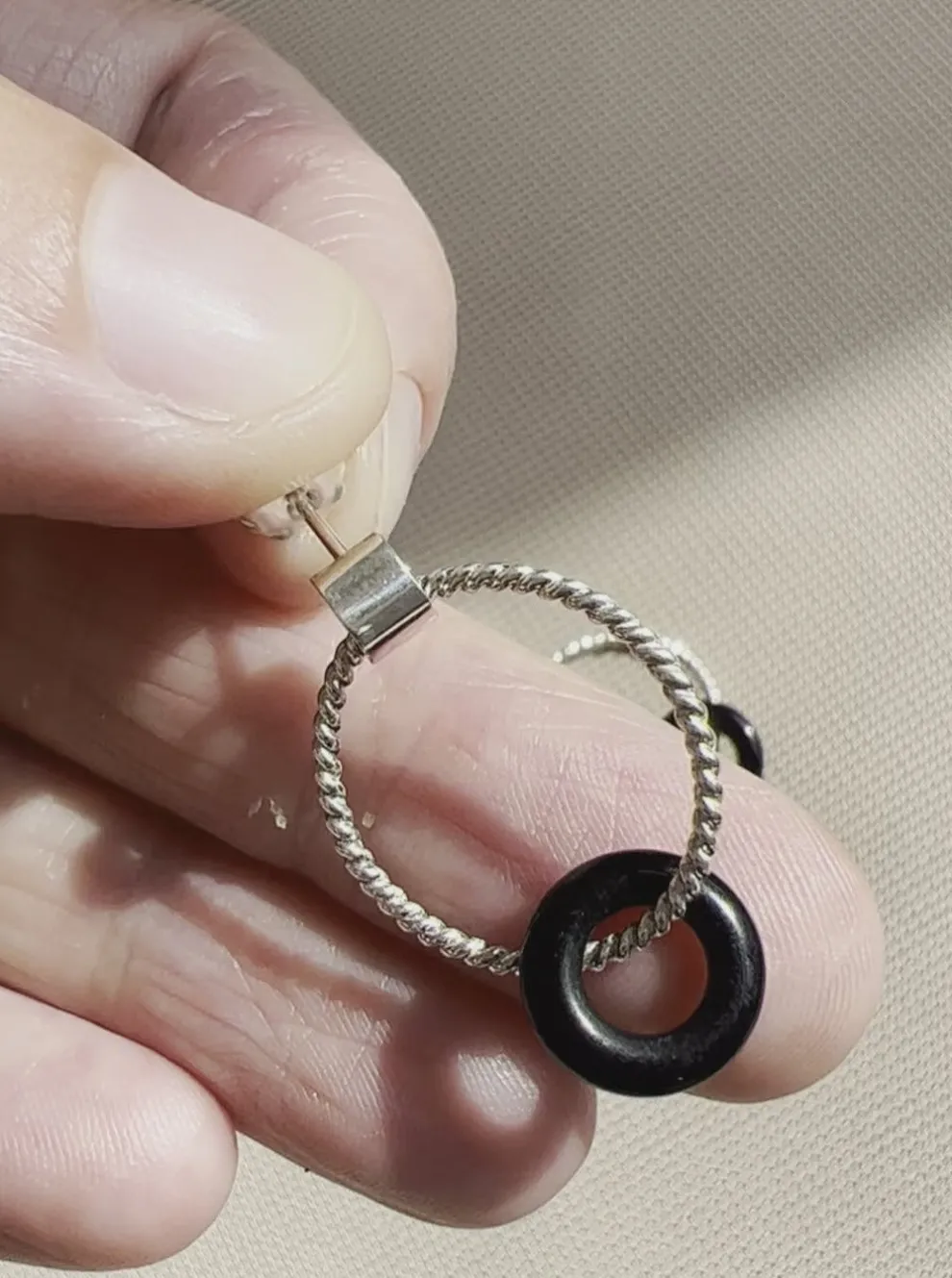 MAKSYM Twisted Hoop Earrings + Black Onyx - Silver