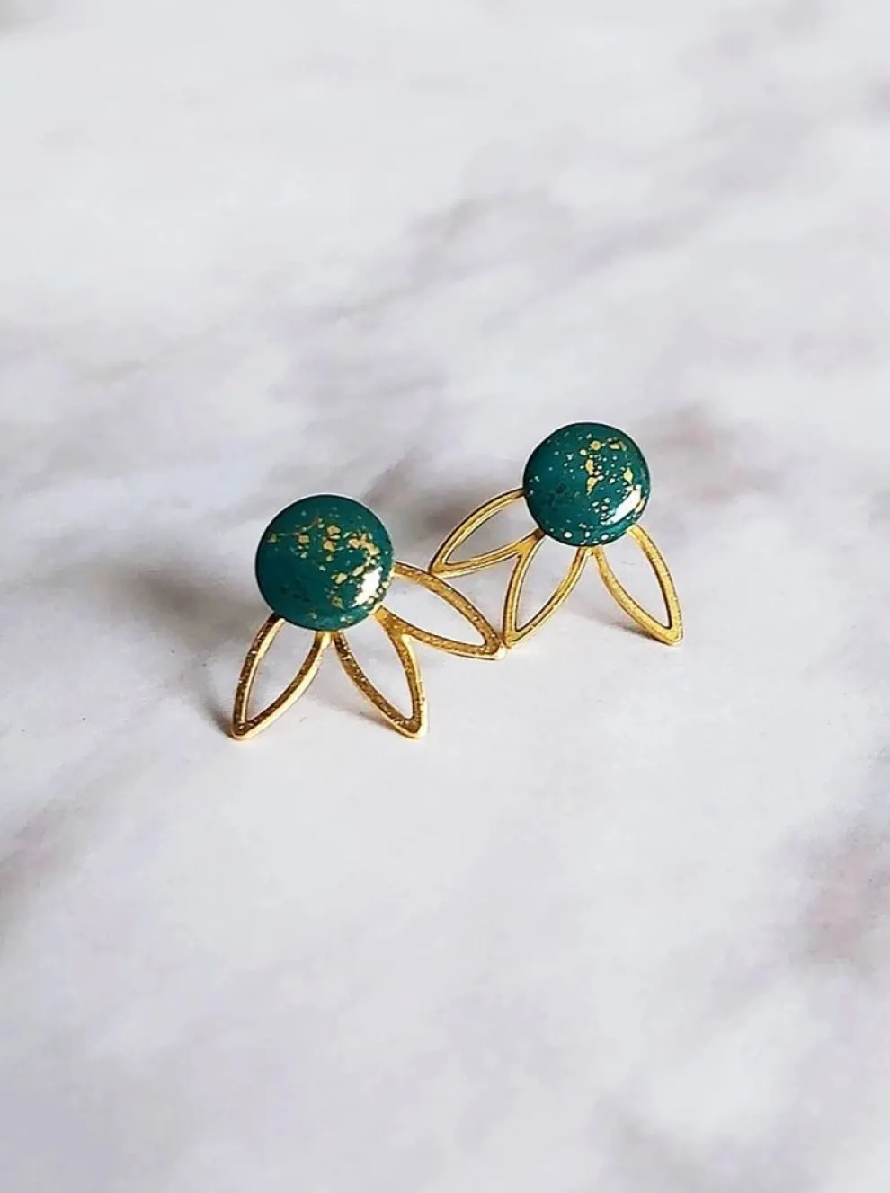 KAG 2 Piece Flower & Round Earrings