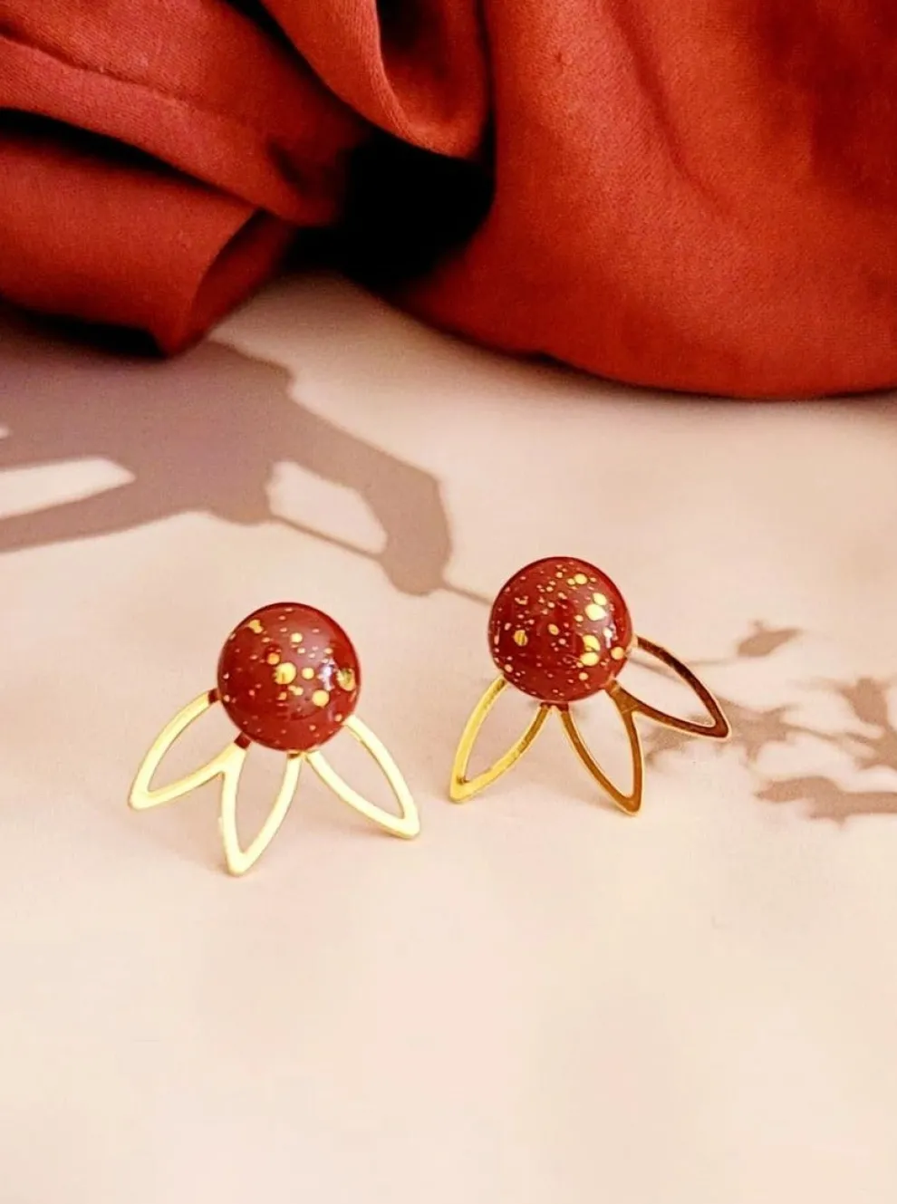 KAG 2 Piece Flower & Round Earrings