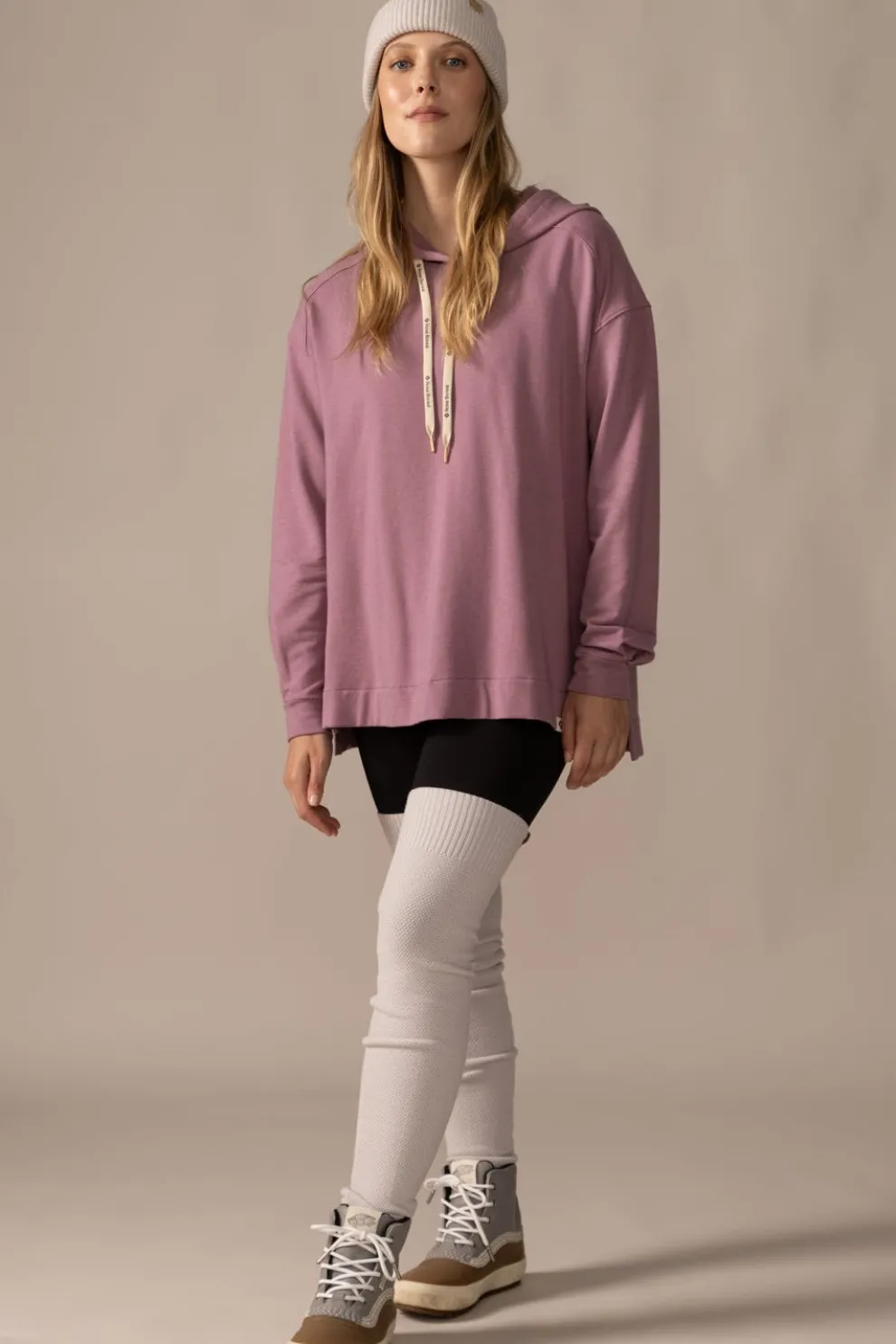 ROSE BOREAL Hoodie Chill Out - Nostaligia