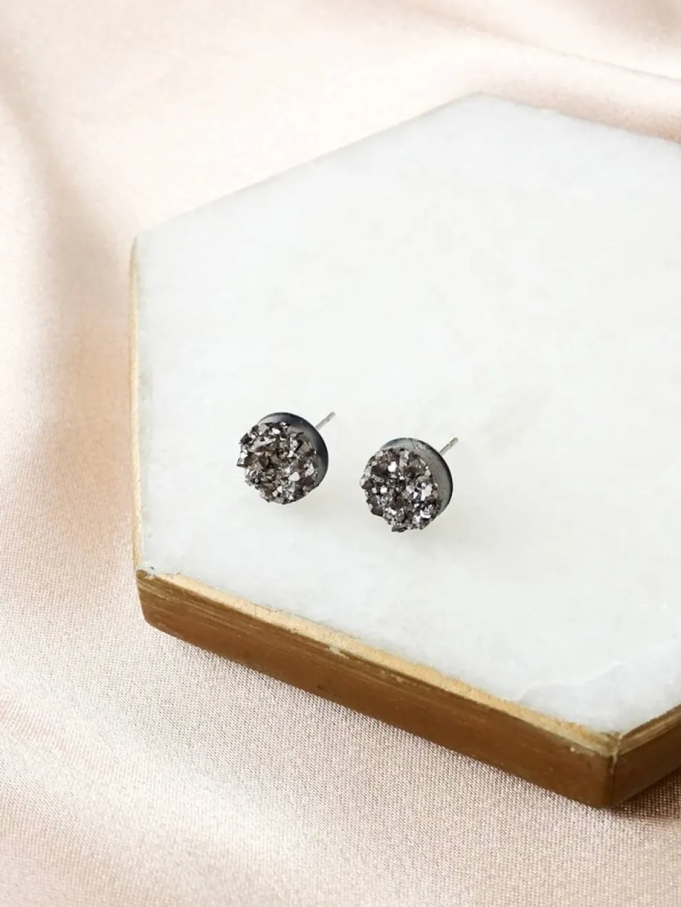 VINTAGE GLORY Ember Earrings