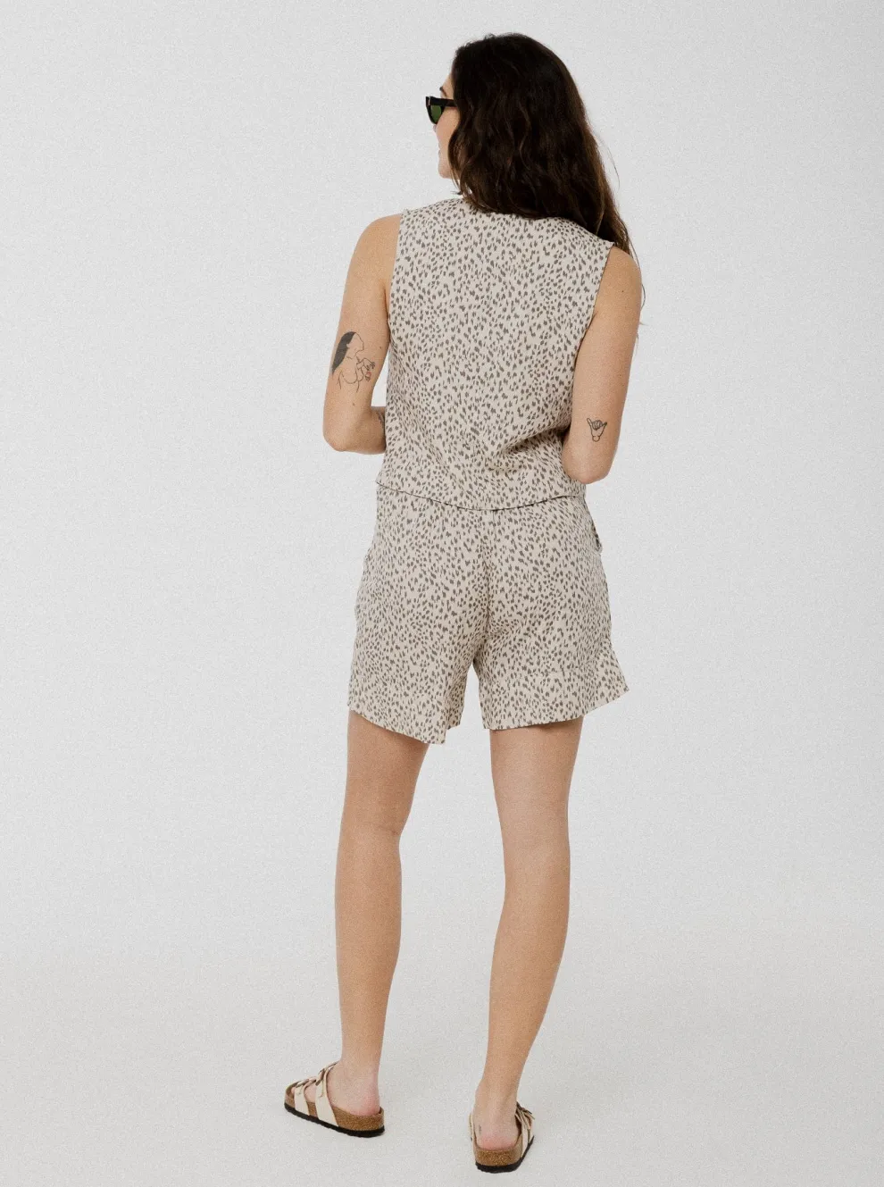 PINEAPPLE BANANAS Patience Shorts - Ivory Pattern