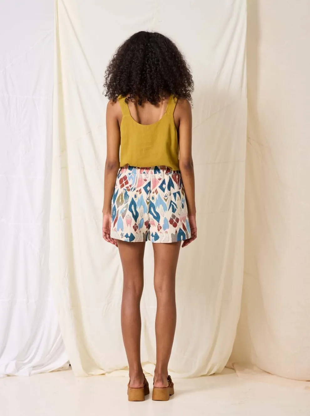 COKLUCH Berry Camisole - Pistachio