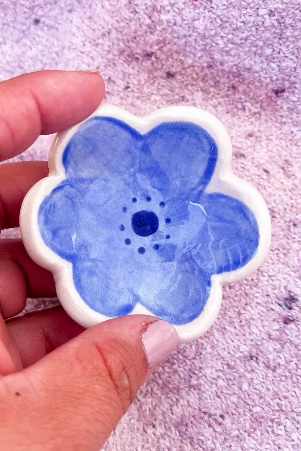 VIVIAN SOFIA Flower Bowl