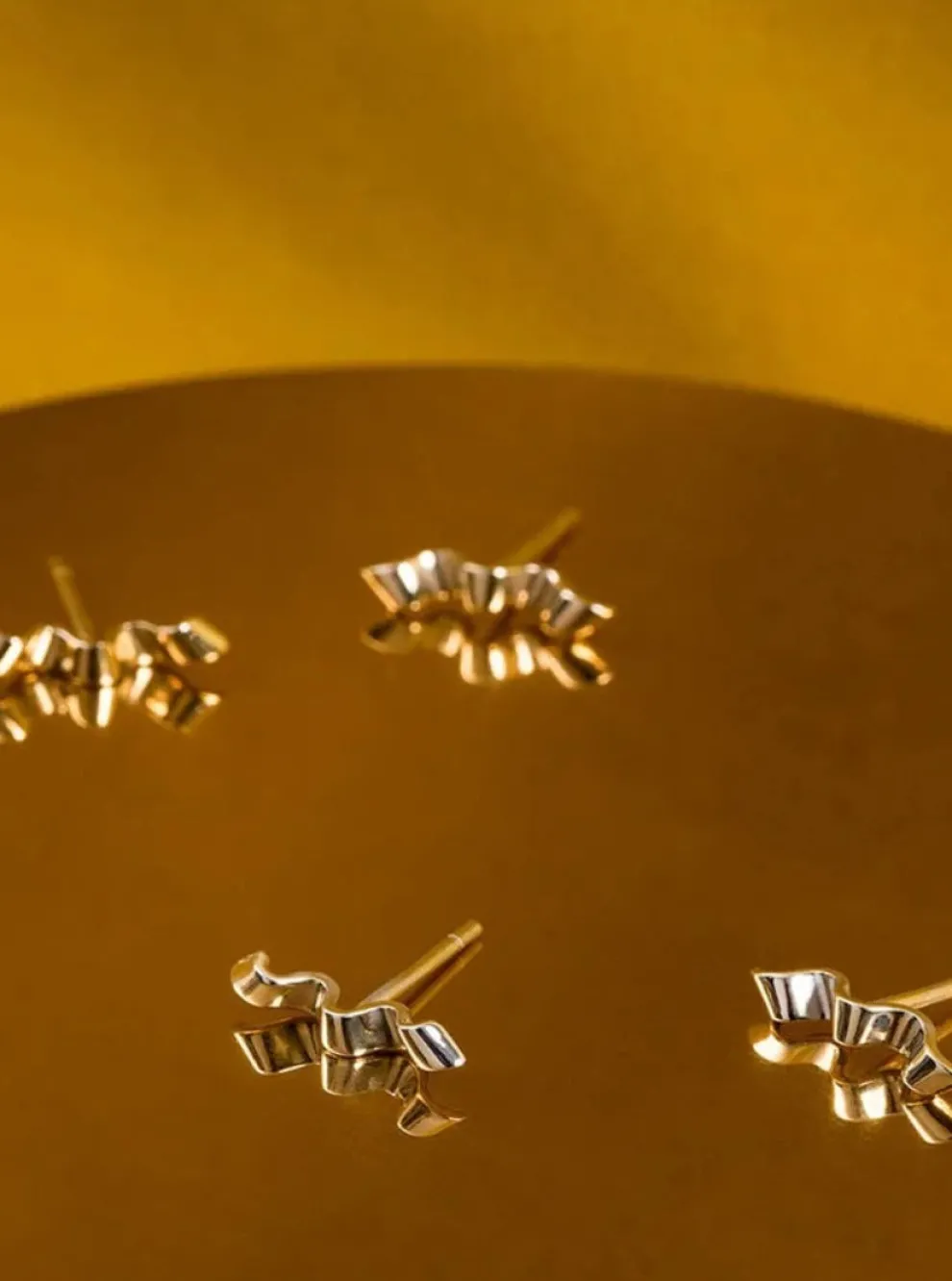 CAMILLETTE Folded Ribbon Earrings