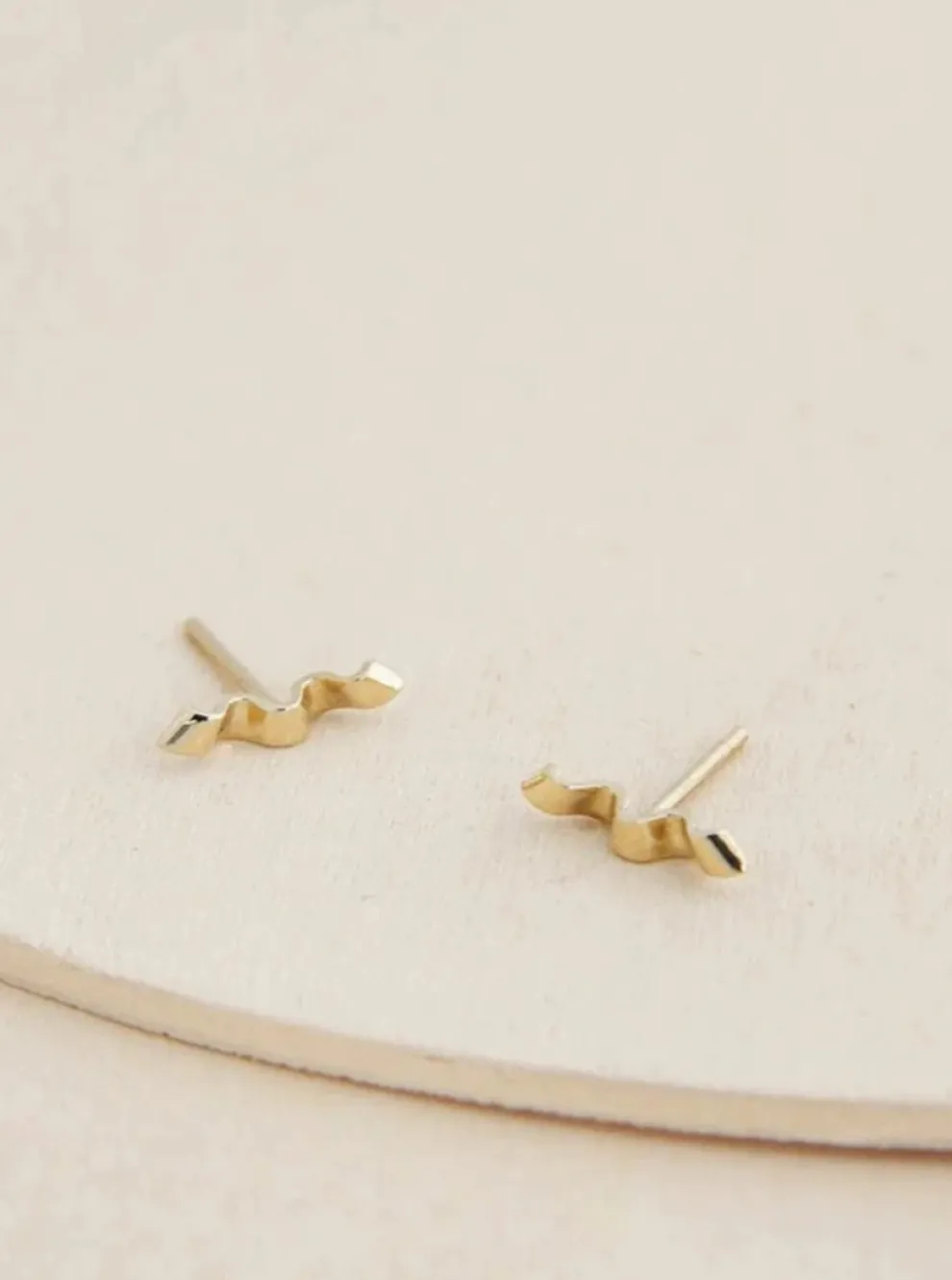 CAMILLETTE Folded Ribbon Earrings
