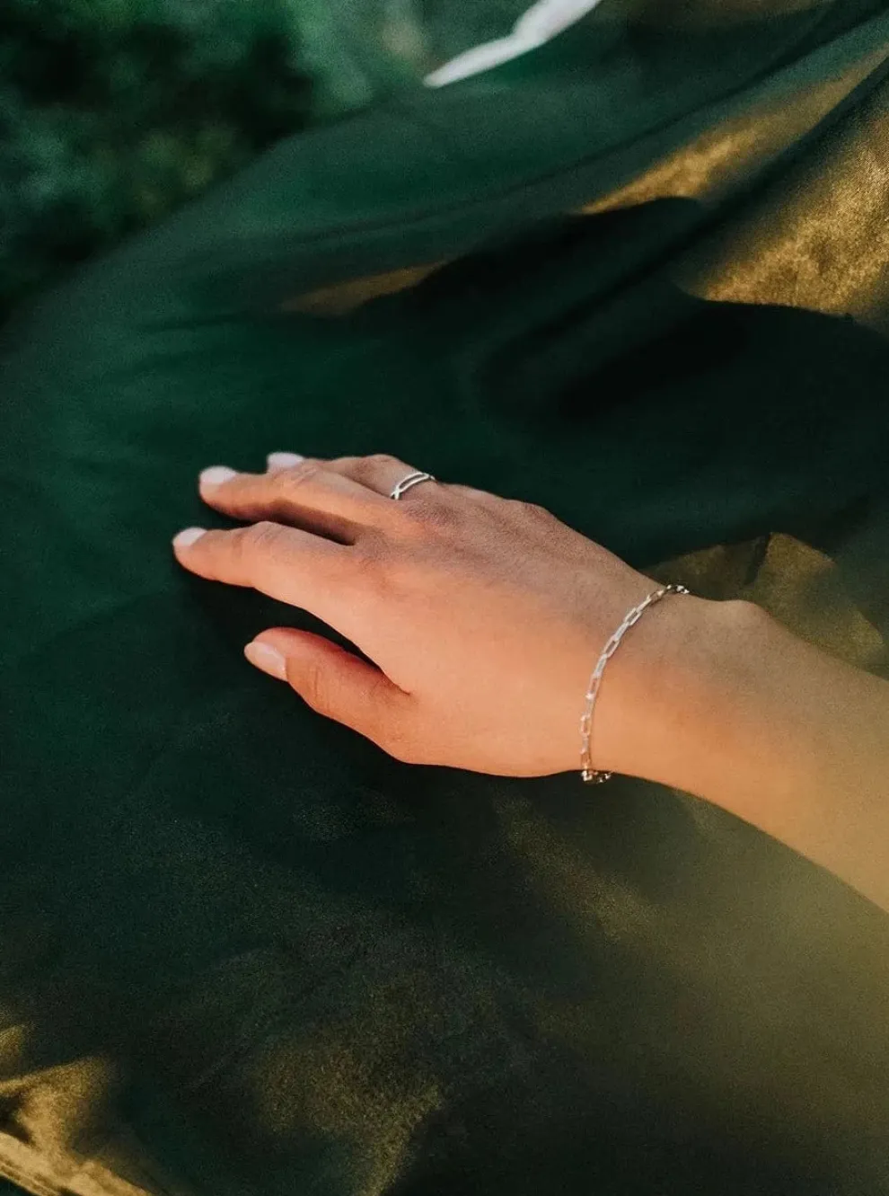 SARAH JEWELS Paper Clip Bracelet