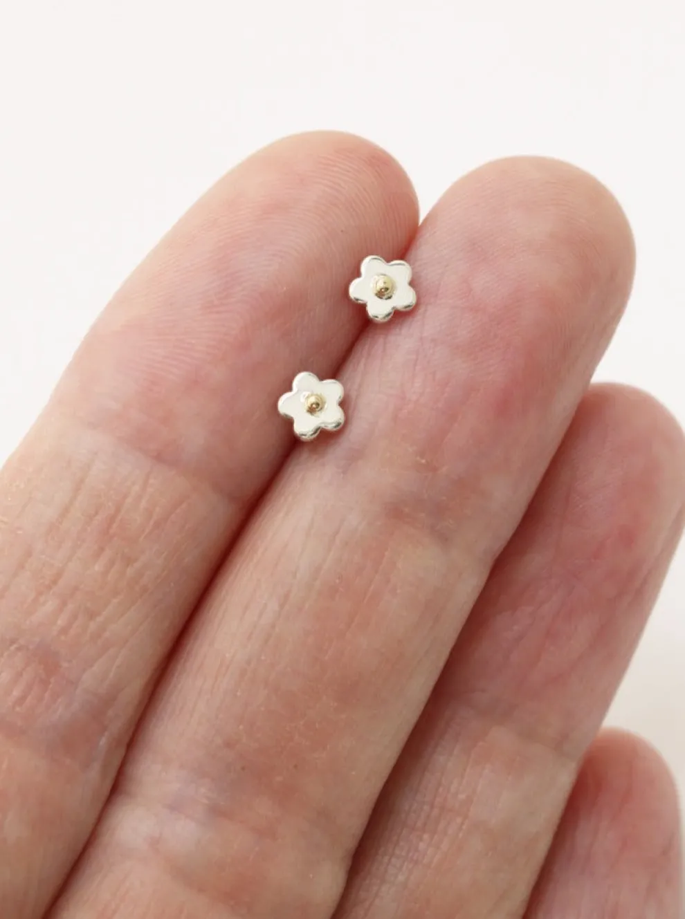 MAKSYM Daisy Earrings