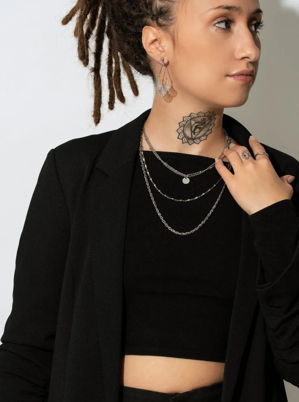 BLOOM Vegas Necklace