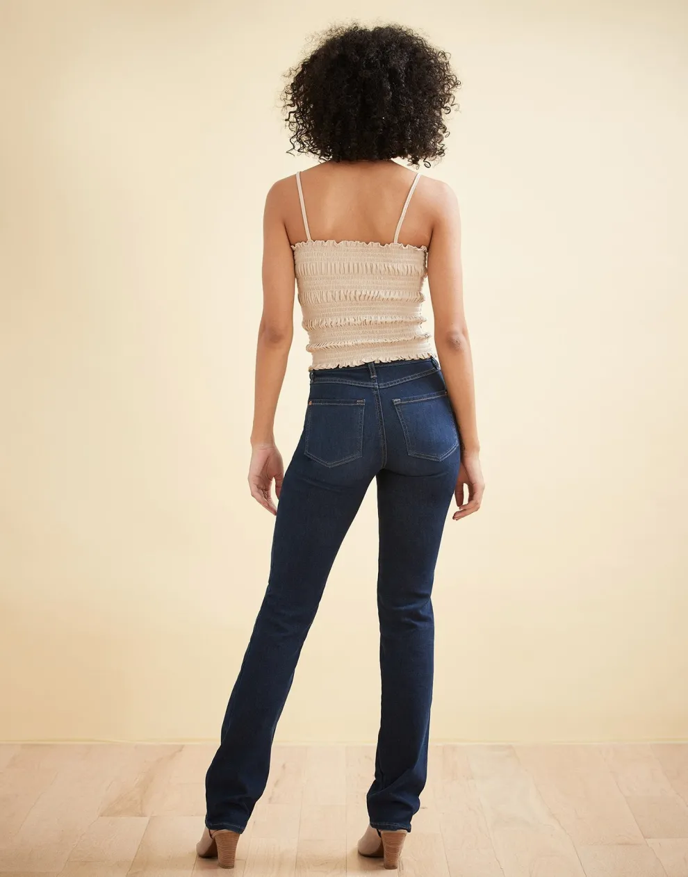 YOGA JEANS Straight Fit Chloé